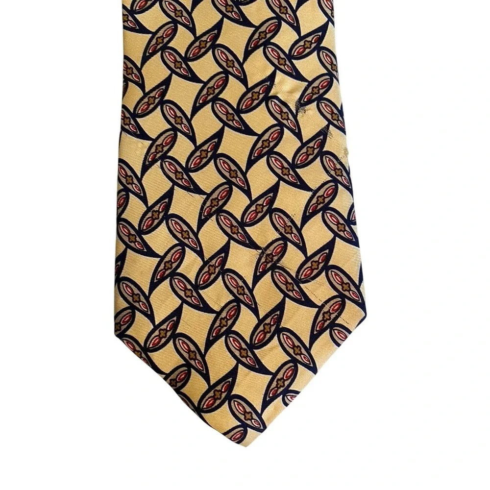 Roundtree & Yorke Mens Silk Tie Yellow Geometric Teardrop Navy Red Hand Sewn USA